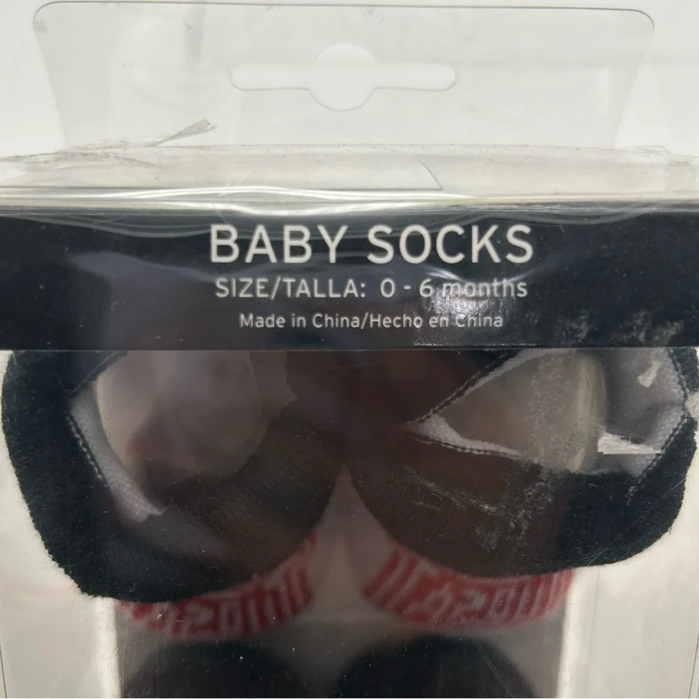 Tapout Infant Sock Black, White & Red